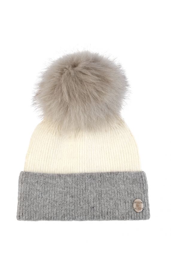 CAPPELLO CON PON PON STACCABILE