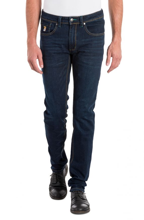 JEANS IN DENIM