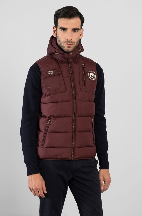 SLEEVELESS HOODED DOWN JACKET