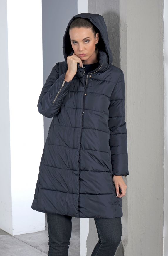 LONG HOODED DOWN JACKET