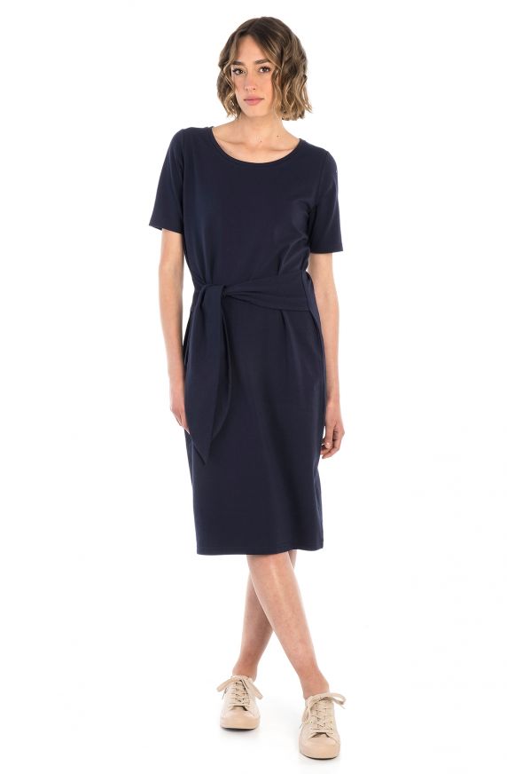 ROBE À MANCHES COURTES LONGUETTE