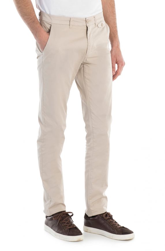 SLIM FIT CHINOS