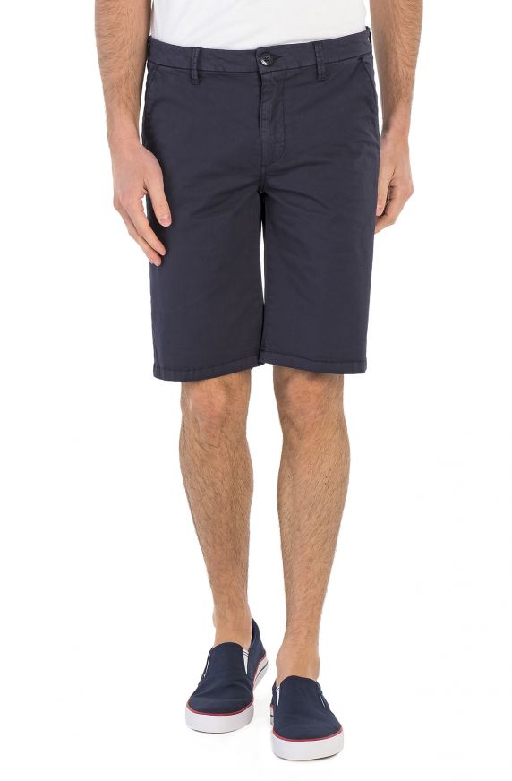 Bermuda chino