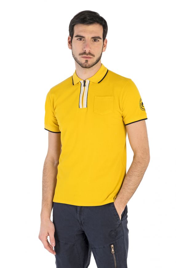 HALF-SLEEVED PIQUÉ POLO SHIRT