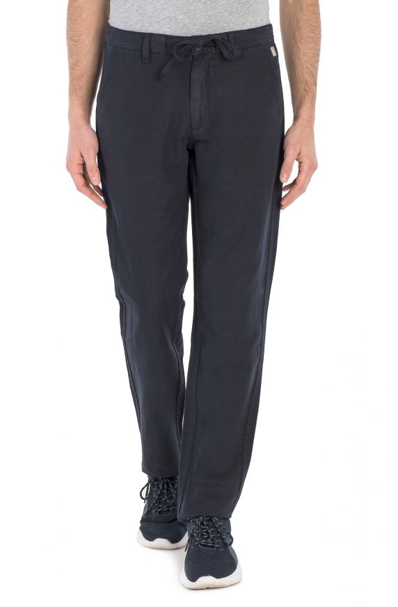 PANTALONES EN LINO Y ALGODÓN