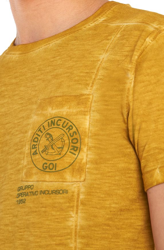T-shirt manica corta