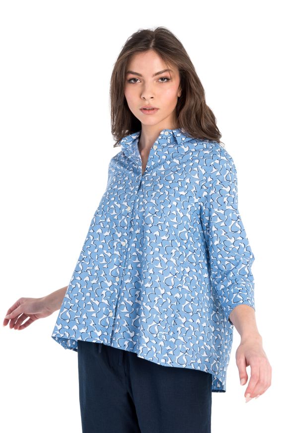 Three-quarter sleeve shirt