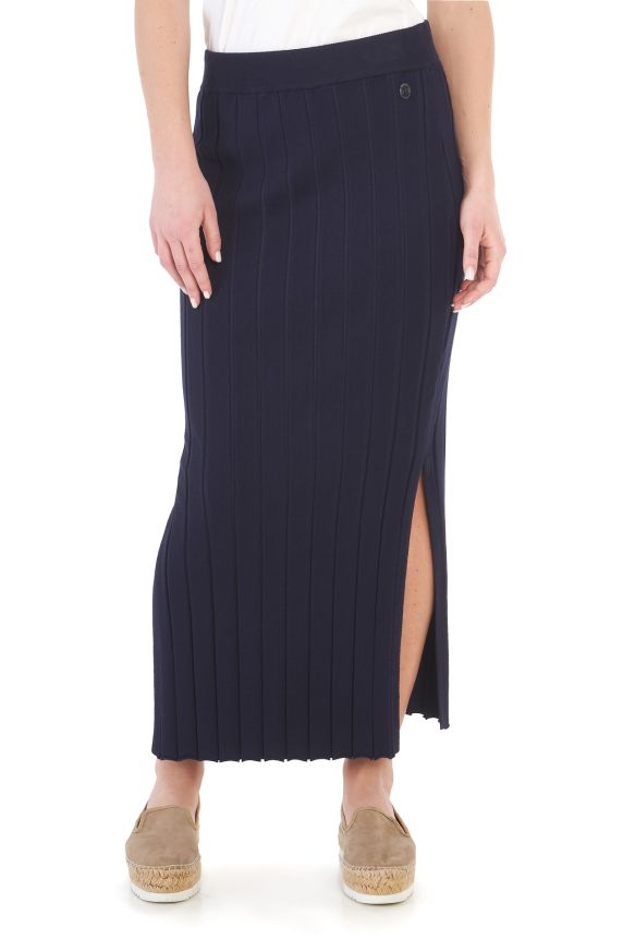 Long viscose skirt