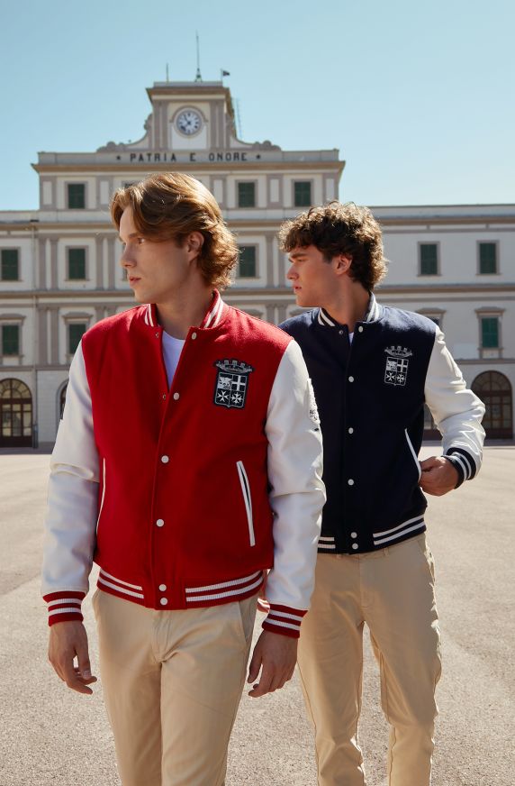 Chaqueta de universidad