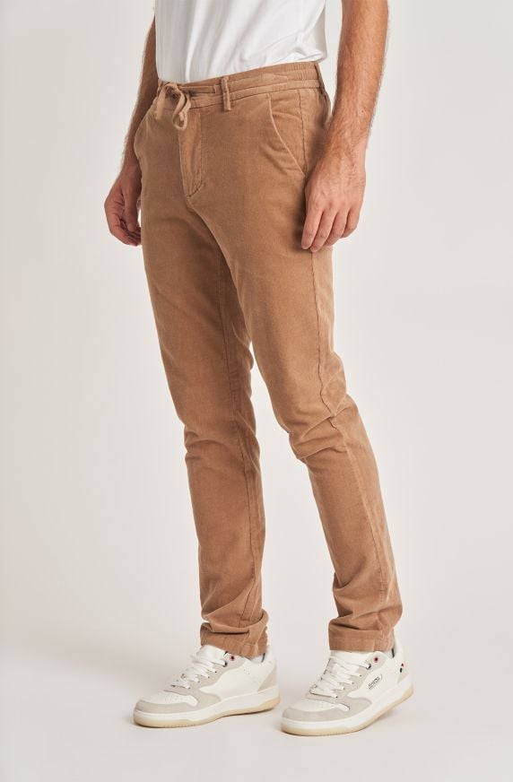 Pantalone da uomo in velluto a coste