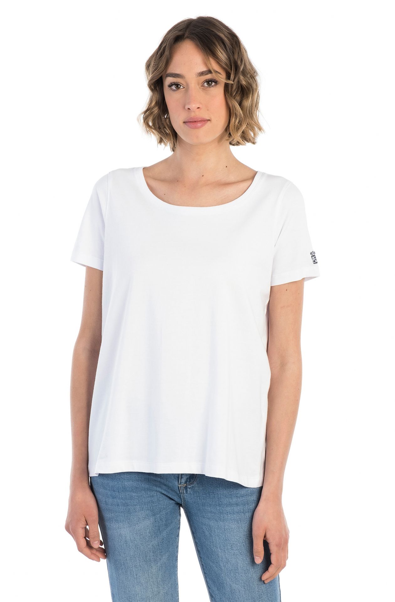 SHORT-SLEEVE T-SHIRT