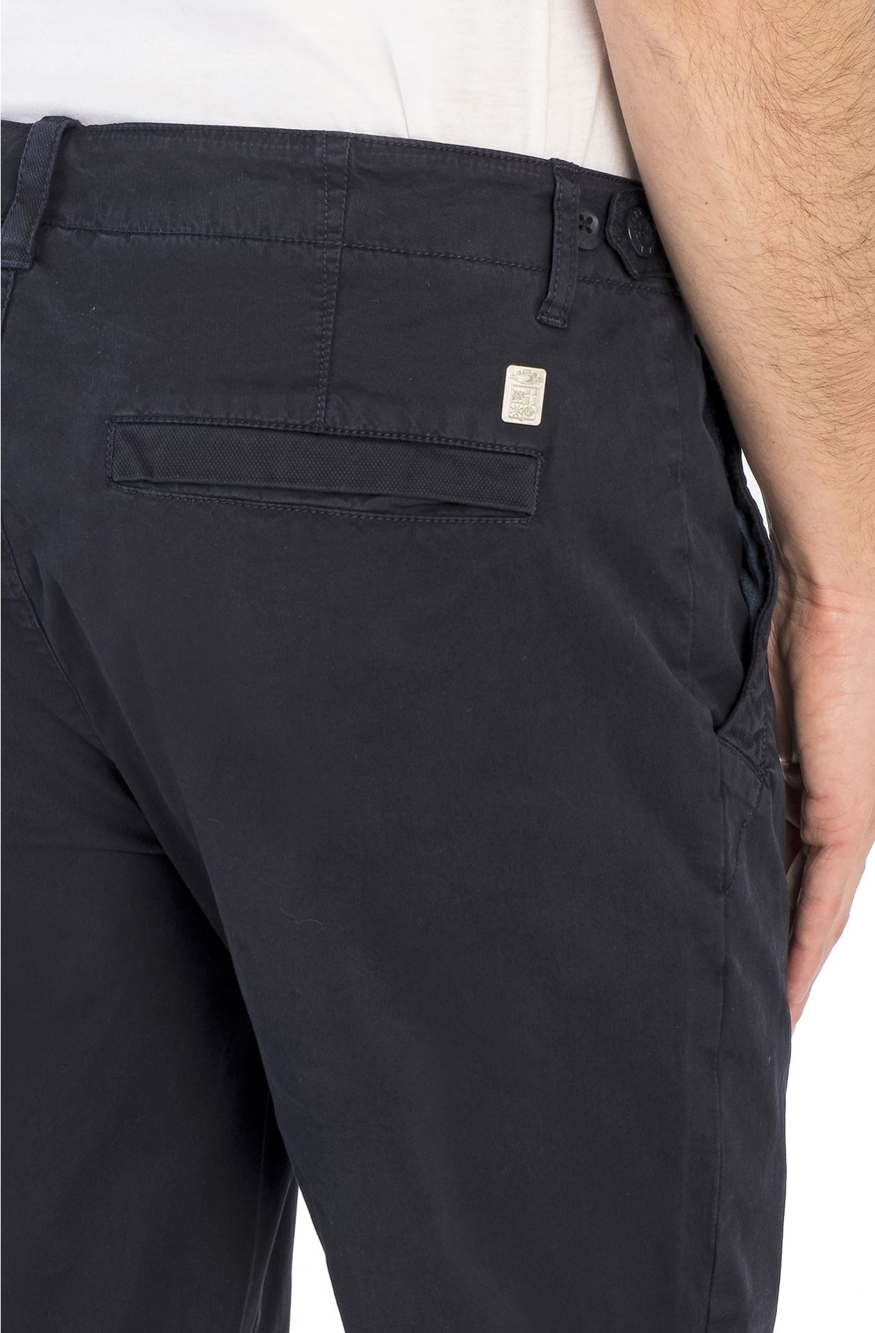 REGULAR FIT CHINO TROUSERS