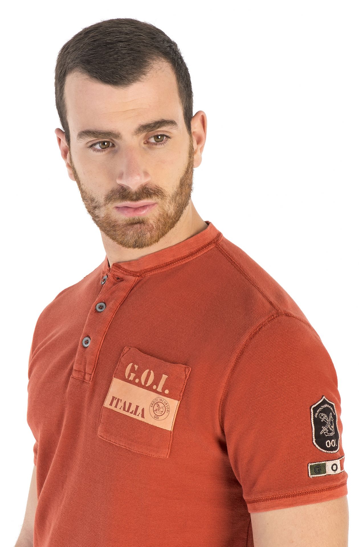 KOREAN NECK T-SHIRT