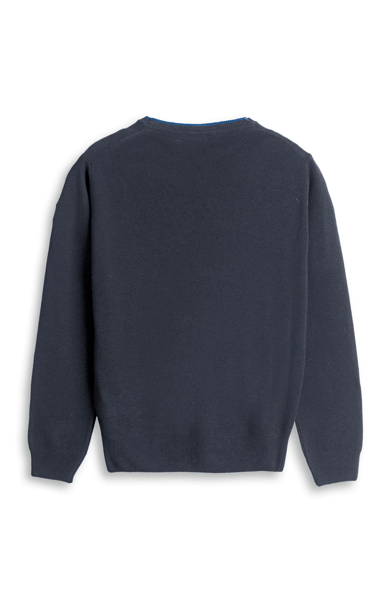SHIRT UM DEN HALS