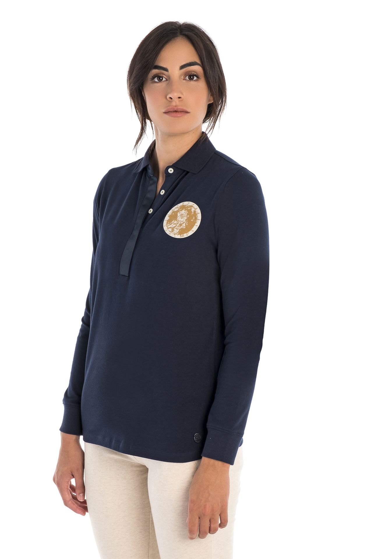 LANGES POLOSHIRT IM ÄRMELKANAL