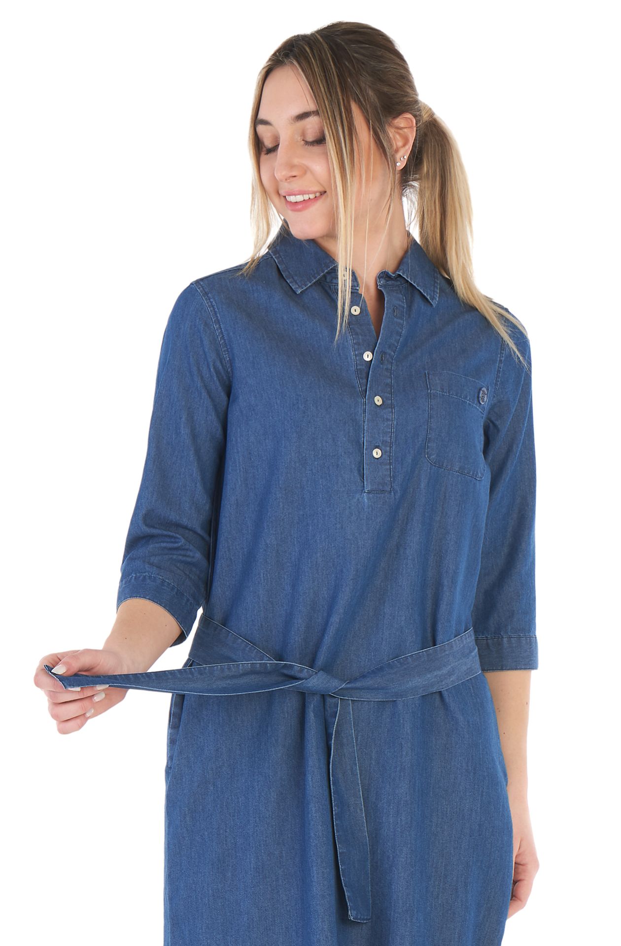 Three-quarter sleeve cotton dress