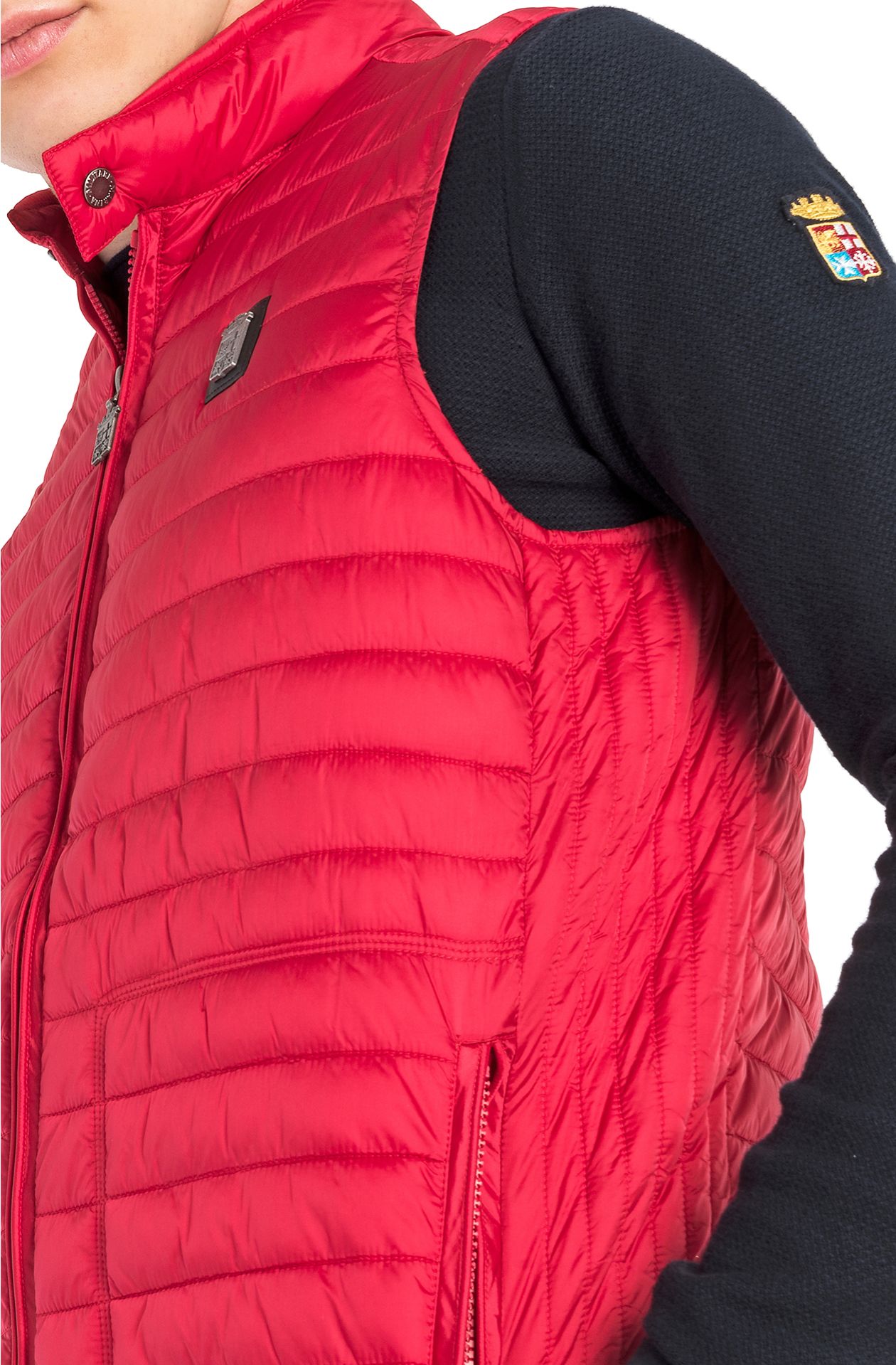 Sleeveless jacketVeste sans manches