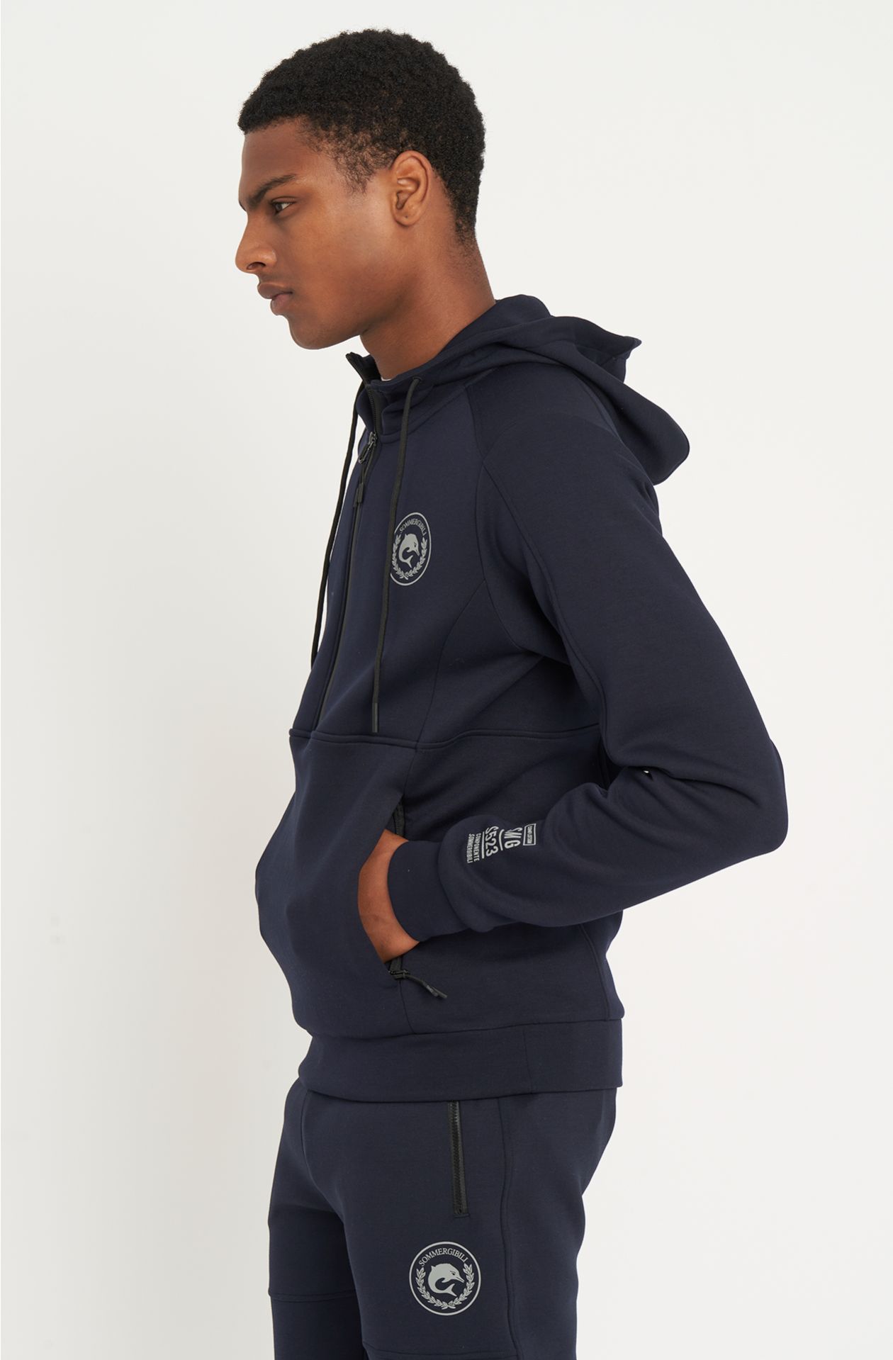 Sudadera técnica con capucha