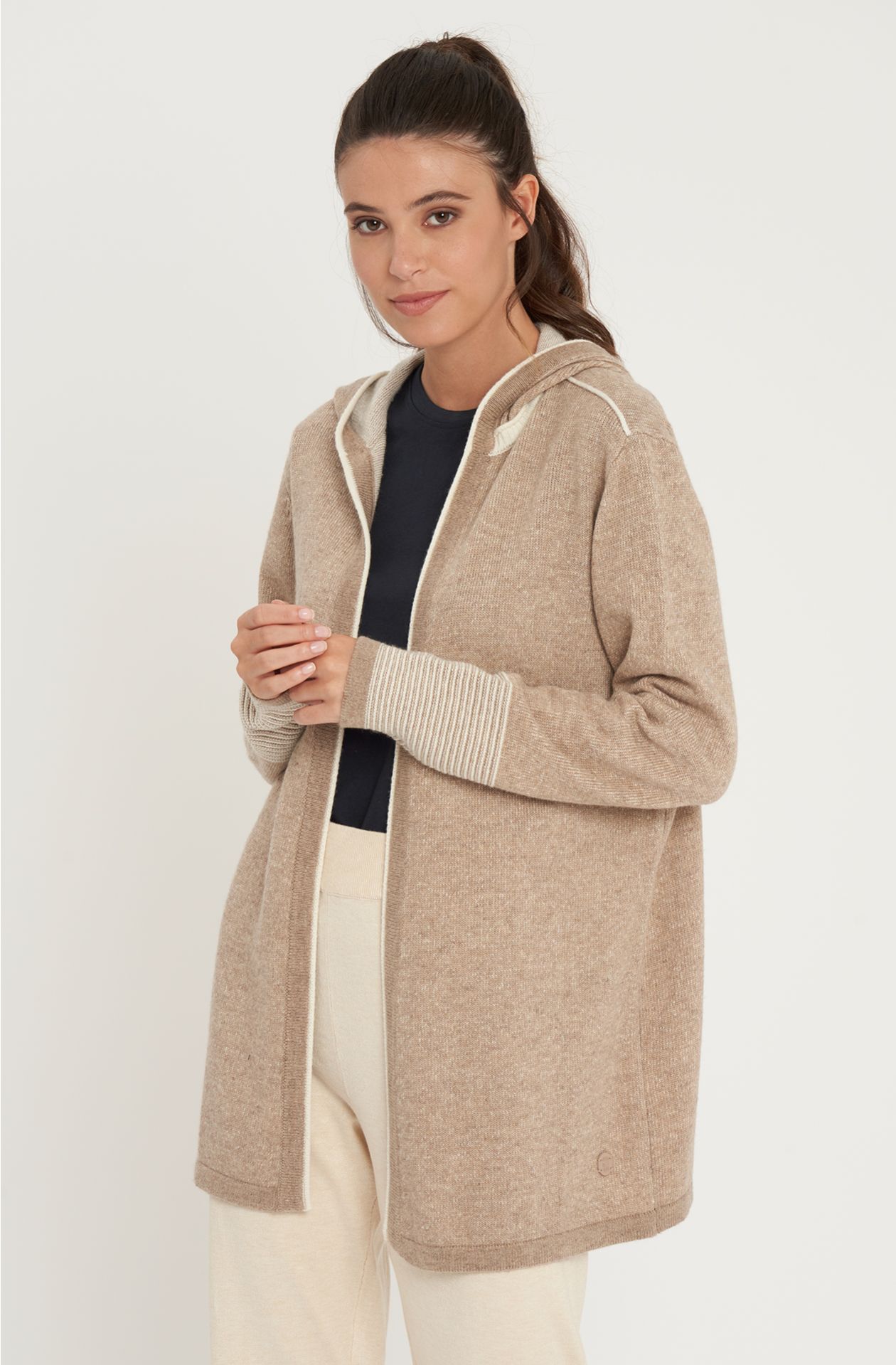 Strickjacke aus Wollmischung