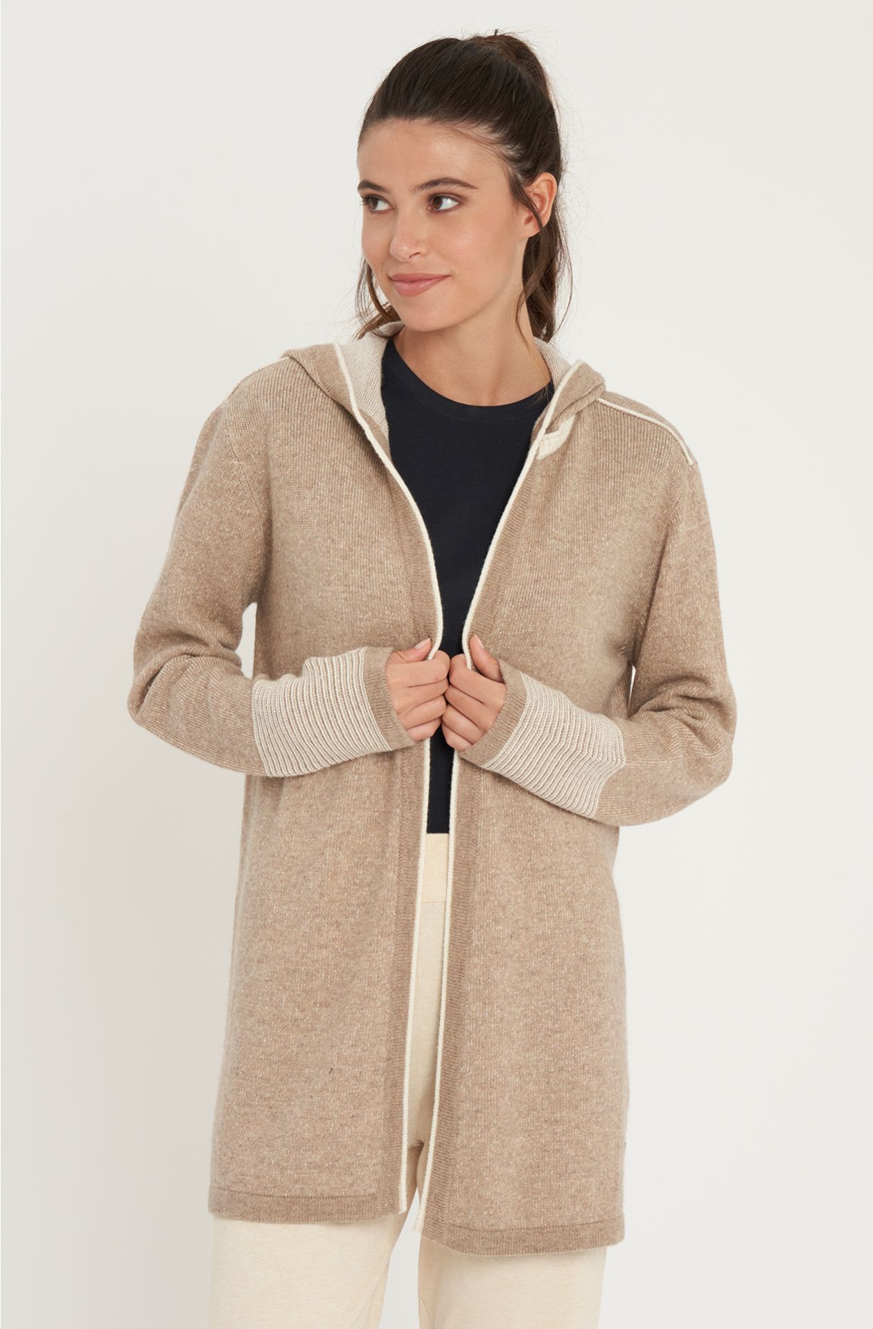Strickjacke aus Wollmischung