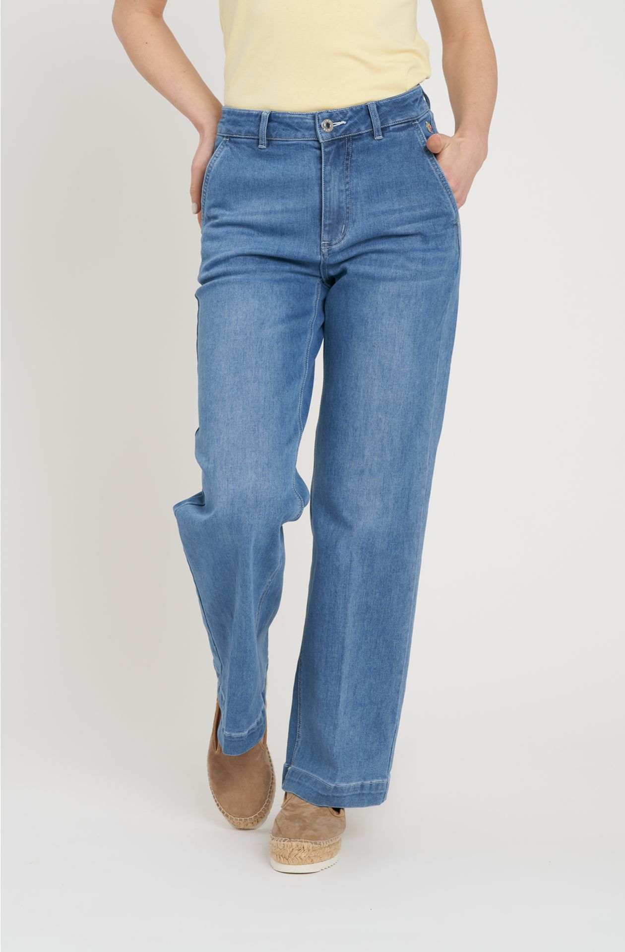 Pantaloni in denim a vita alta