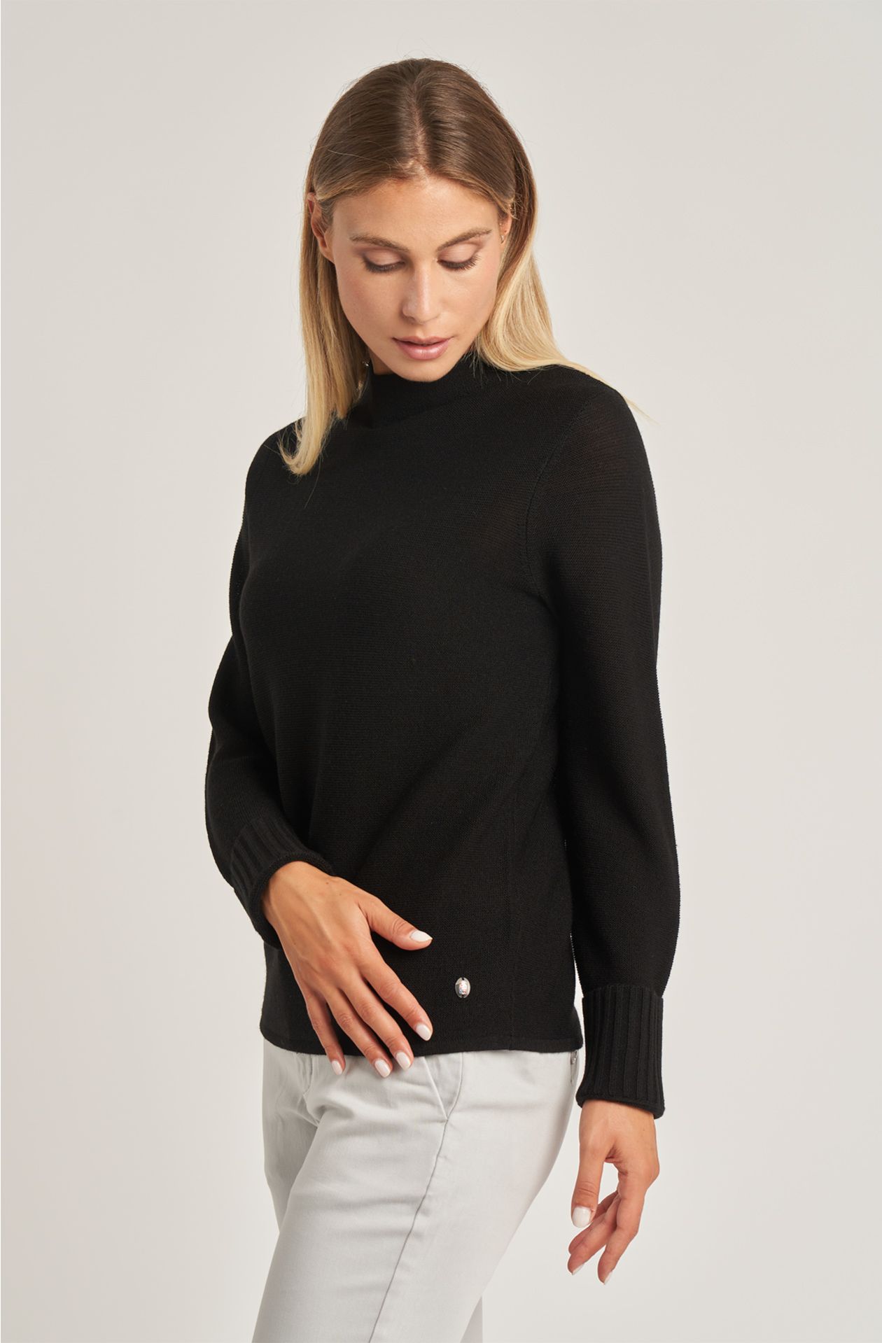 Maglione da donna in misto lana collo a vulcano