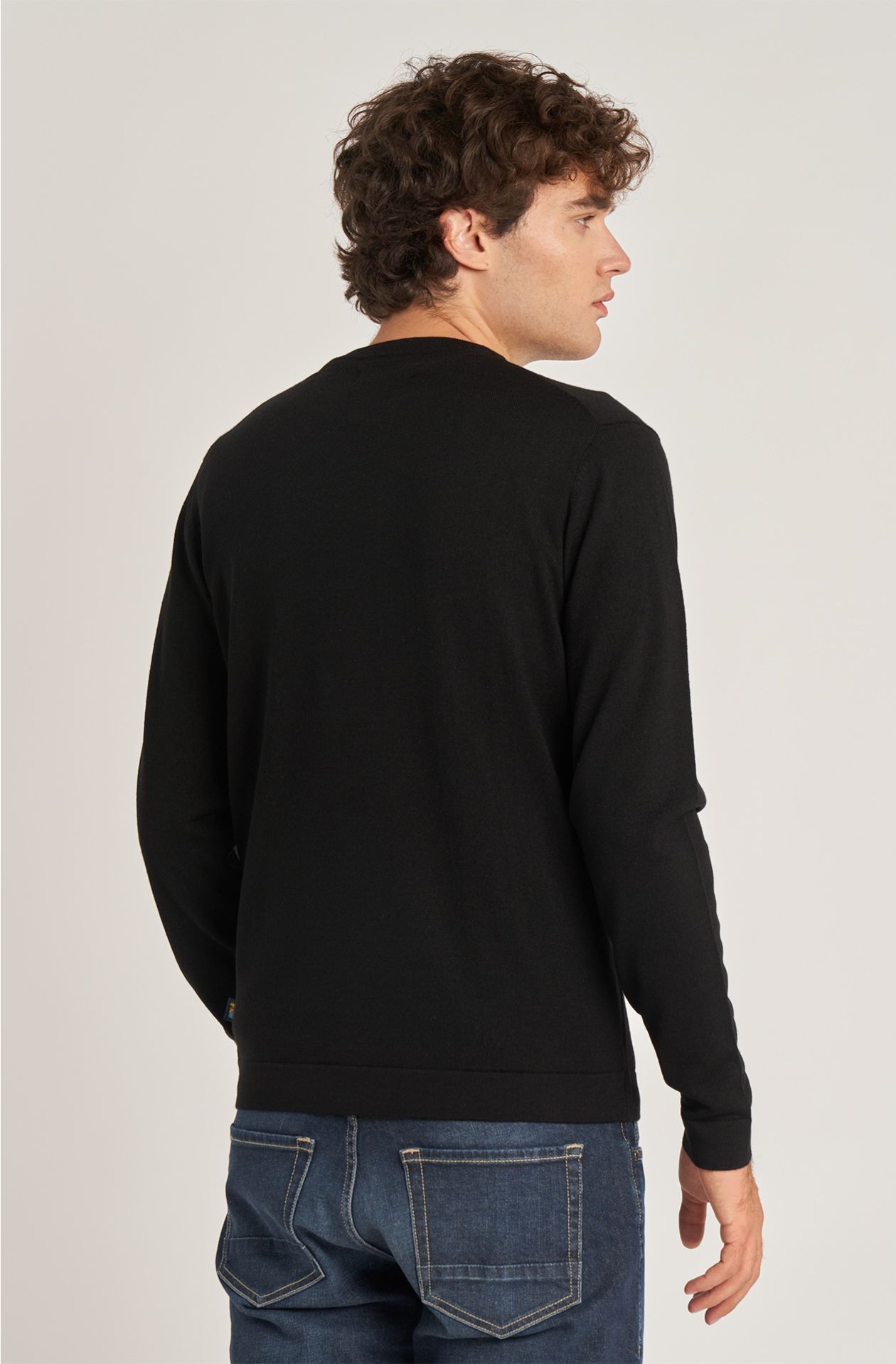 Classic men's crew-neck wool blend sweater
