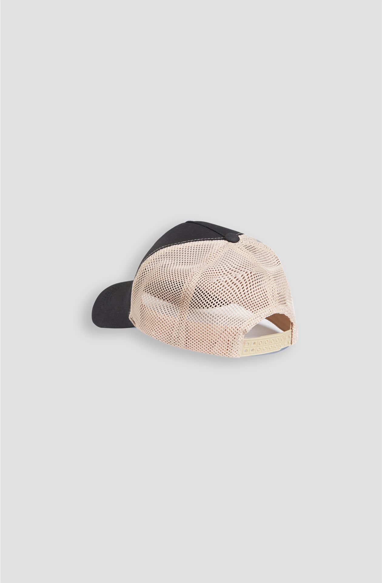Cotton baseball hat