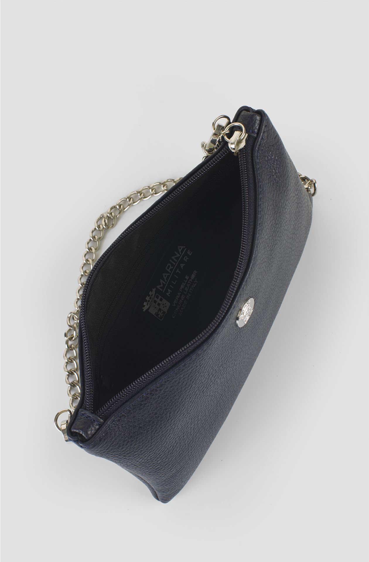 Pochette da donna in pelle martellata