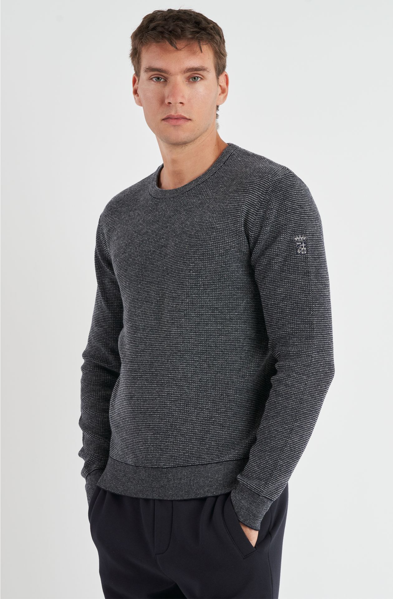 Maglia da uomo in misto lana girocollo