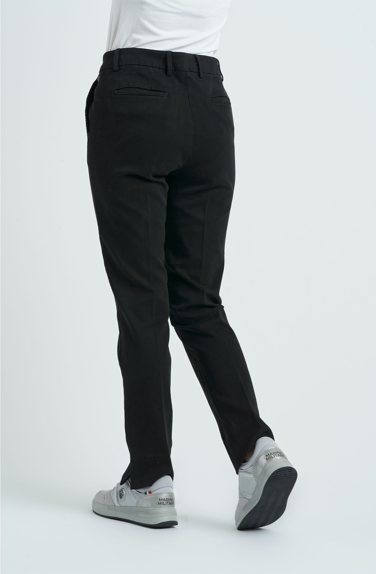 Pantalone da donna modello chino