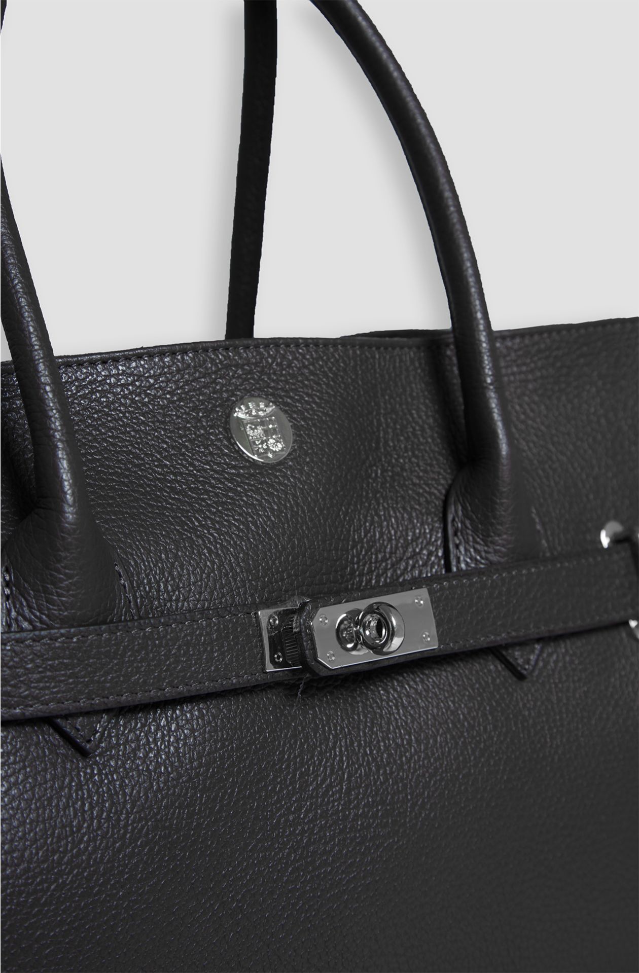 Borsa da donna a mano in pelle martellata 