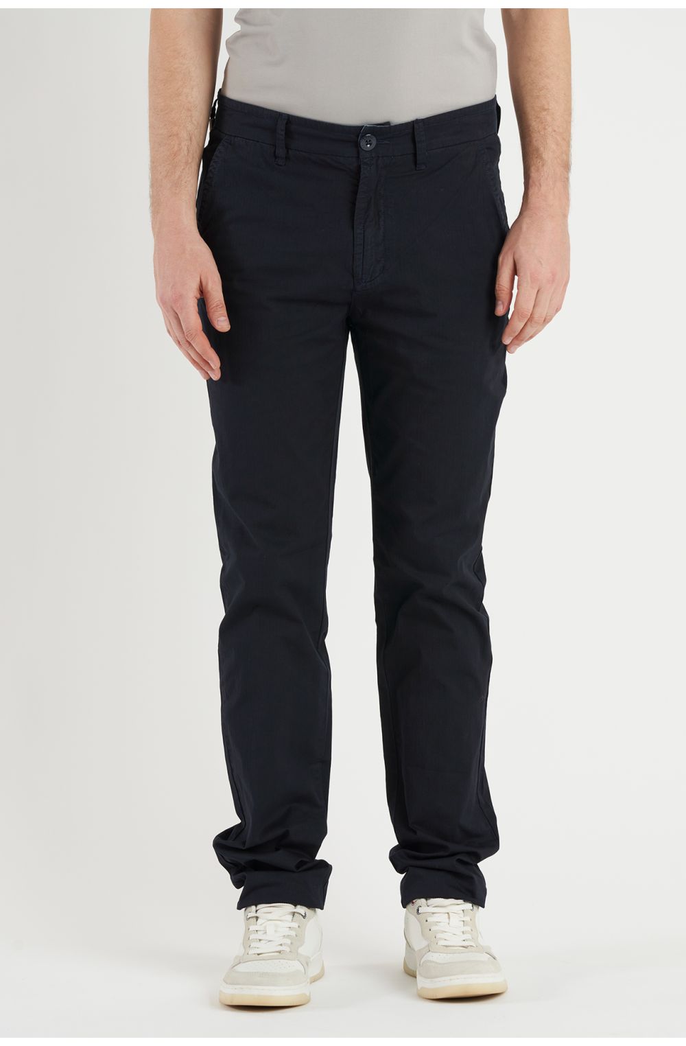 Pantaloni uomo modello chino in cotone