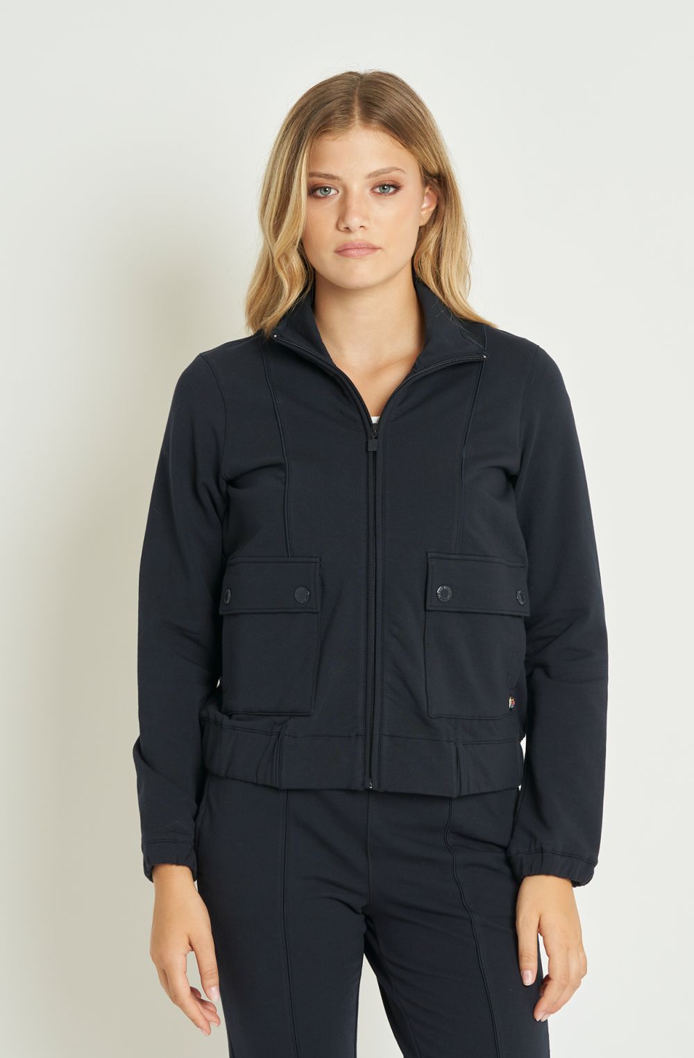 Women's full-zip sweatshirt