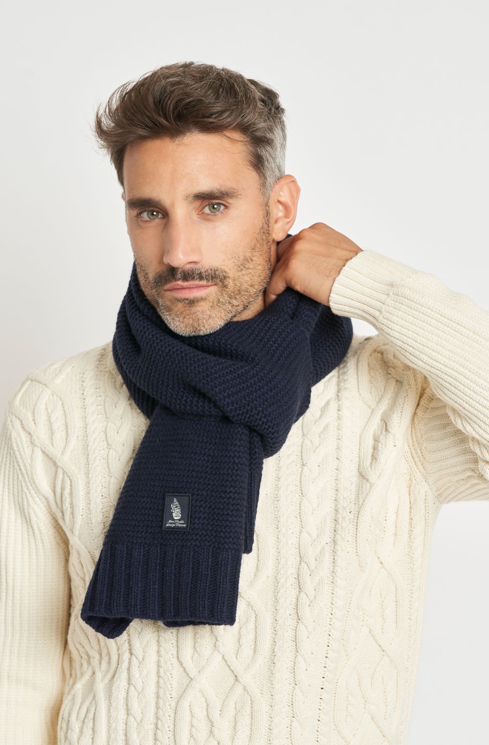 Amerigo Vespucci men's scarf