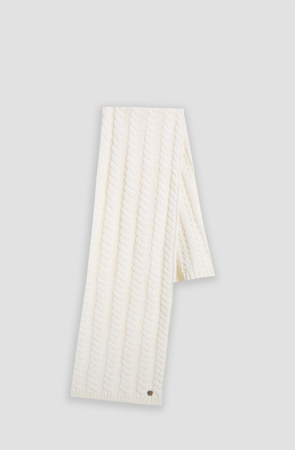 Women's braided-knit scarf