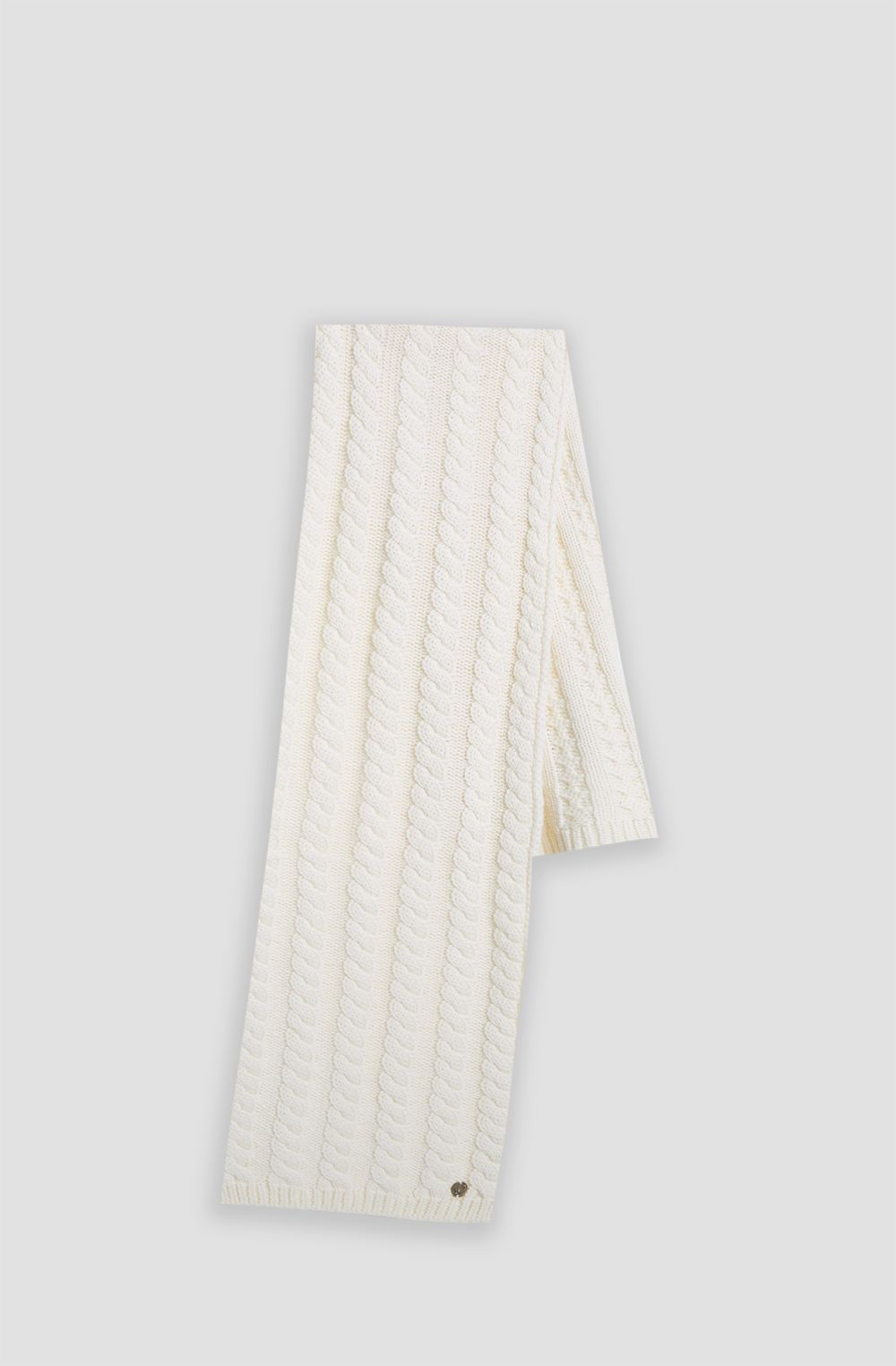Women's braided-knit scarf