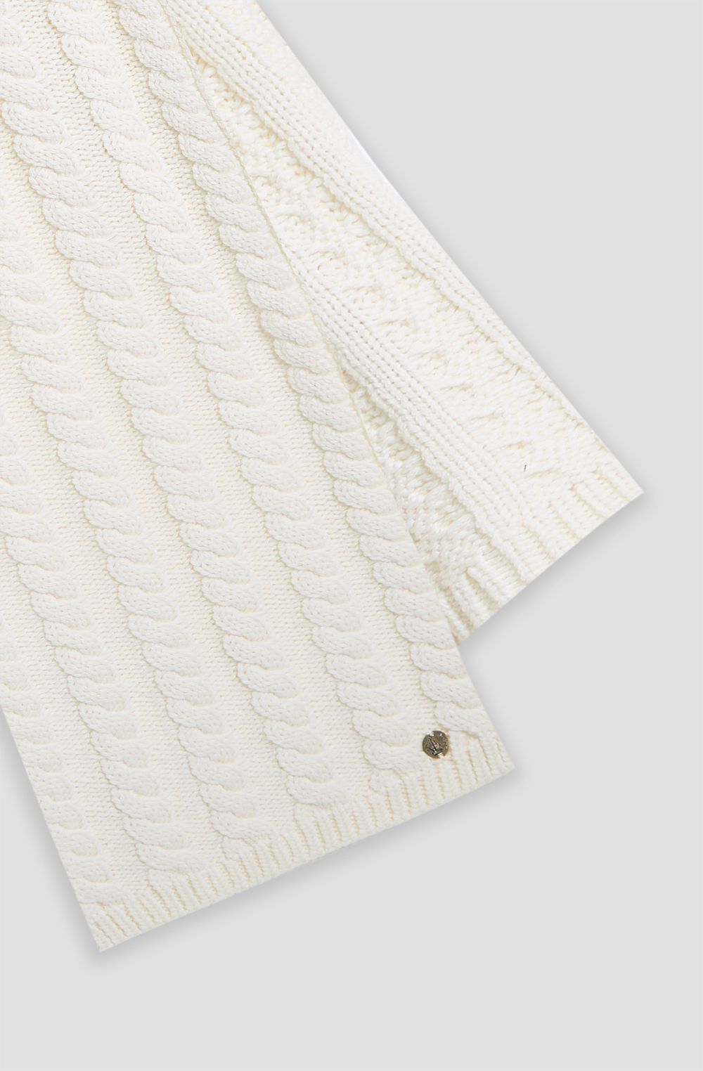Women's braided-knit scarf