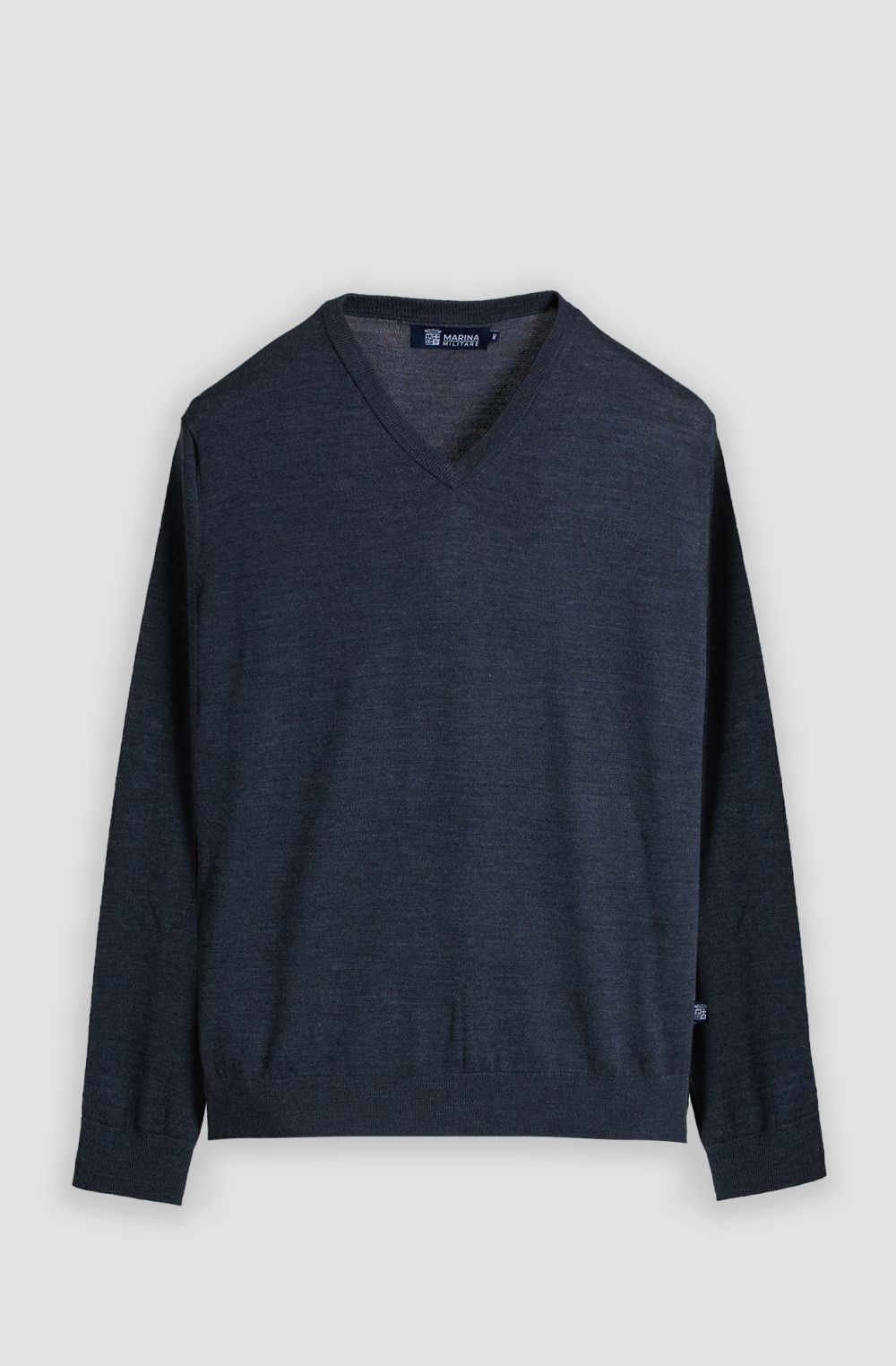 Maglia scollo a V uomo Essential in pura lana