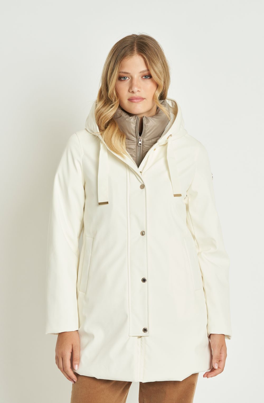 Women's soft-shell coat