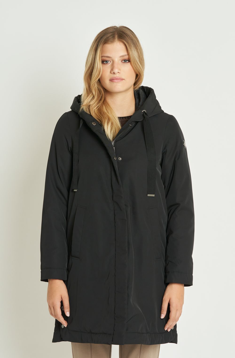 Women's coat with fixed hood